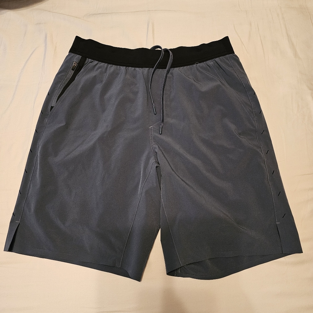 Ten Thousand Men's Interval Short
